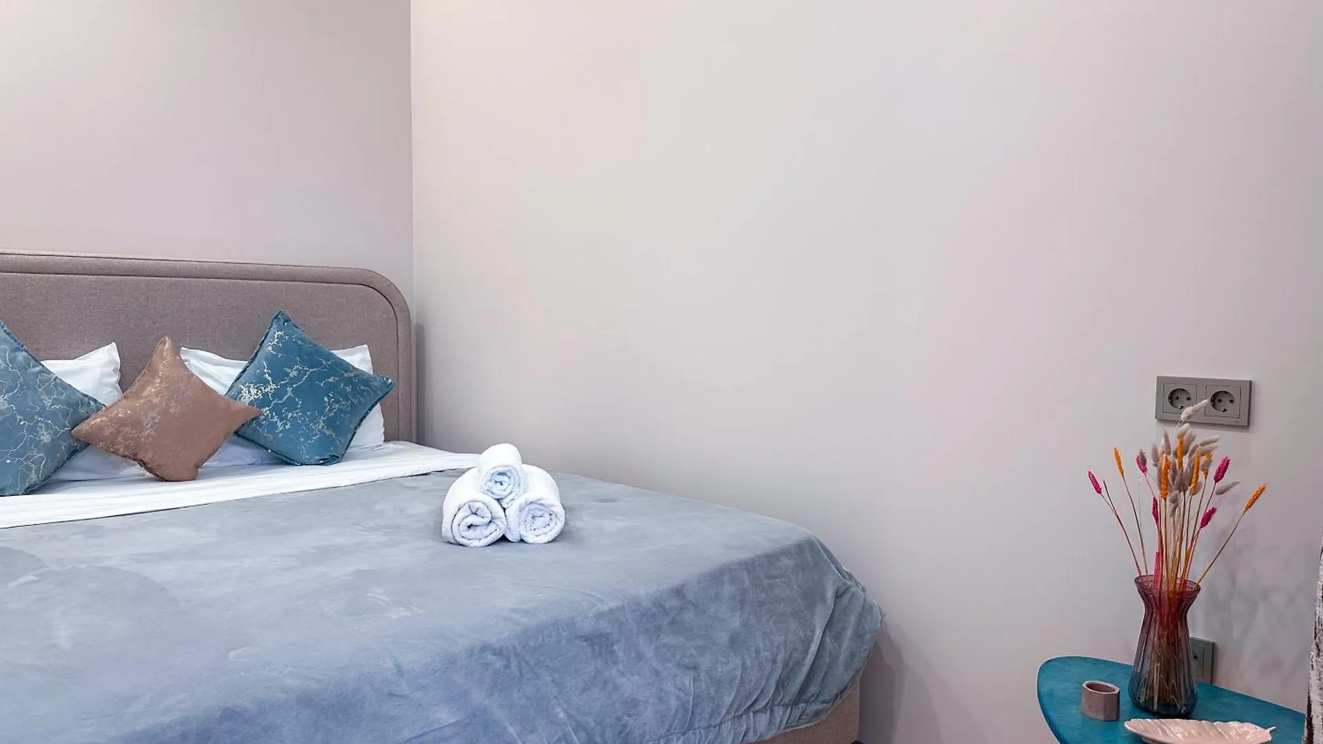 Комфортабельная Квартира В Жк Meridian Apartments Almaty