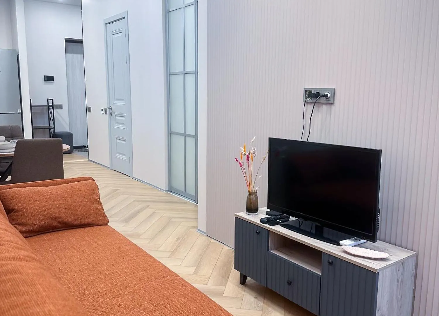 Комфортабельная Квартира В Жк Meridian Apartments Almaty